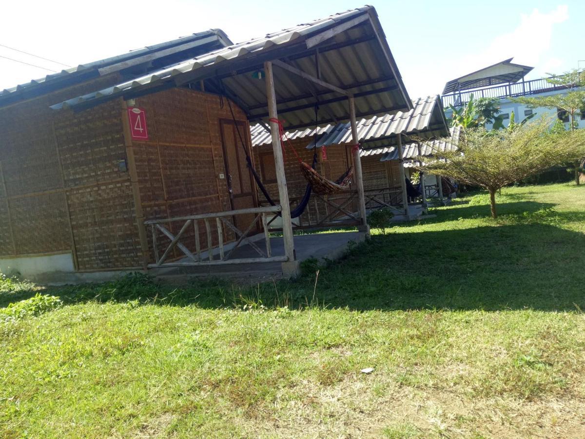 Pai Sleepy Hut Guest House Exterior photo