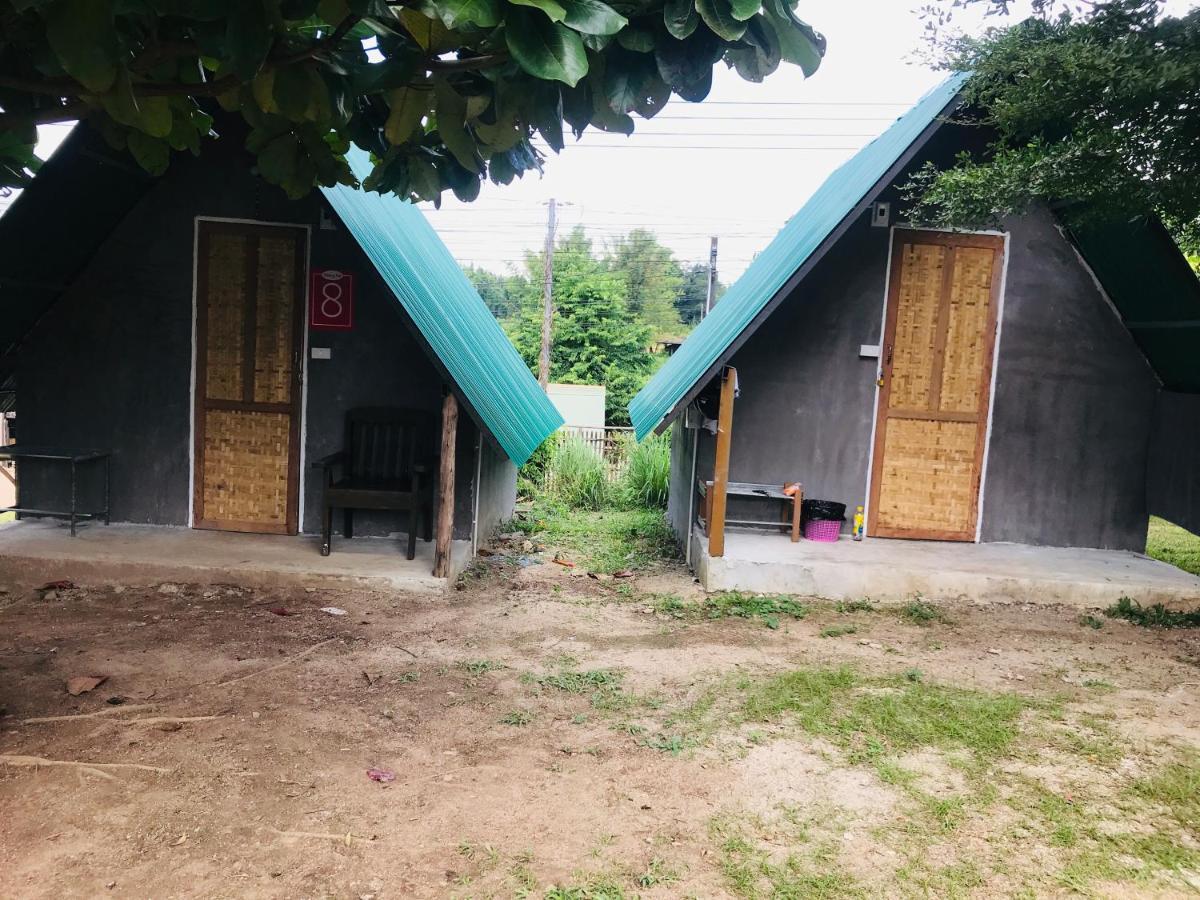 Pai Sleepy Hut Guest House Exterior photo