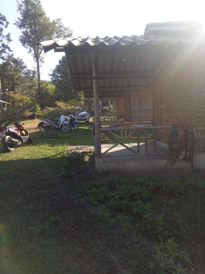Pai Sleepy Hut Guest House Exterior photo