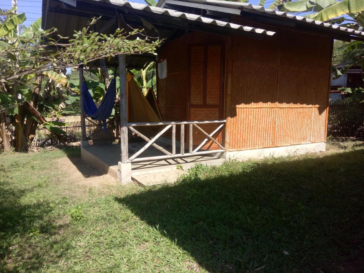 Pai Sleepy Hut Guest House Exterior photo