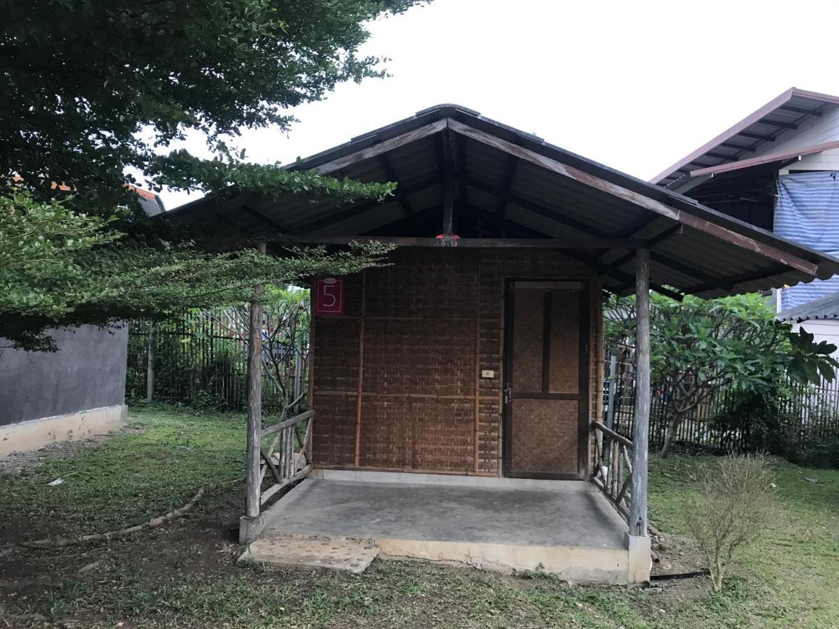 Pai Sleepy Hut Guest House Exterior photo